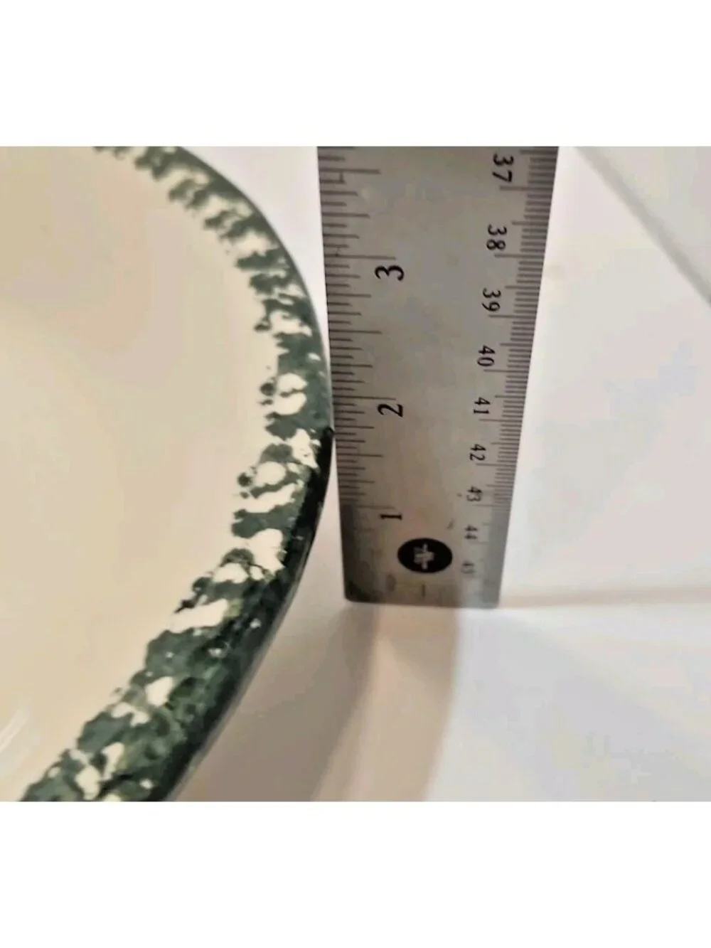 Vintage East Texas Potteries Pie Plate Sponged Border Floral Heart Pink Green